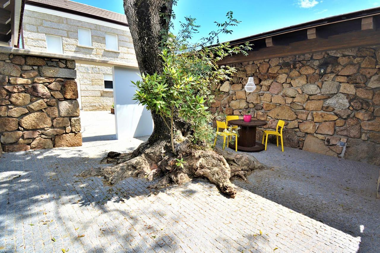 Galihost - Apartamentos Mamuela リバドゥミア エクステリア 写真